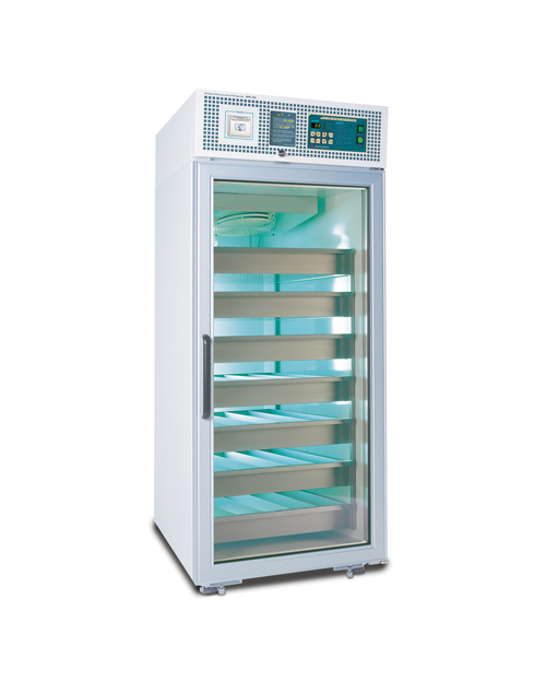 Blood & Pharmaceutical Refrigerator 700 liters